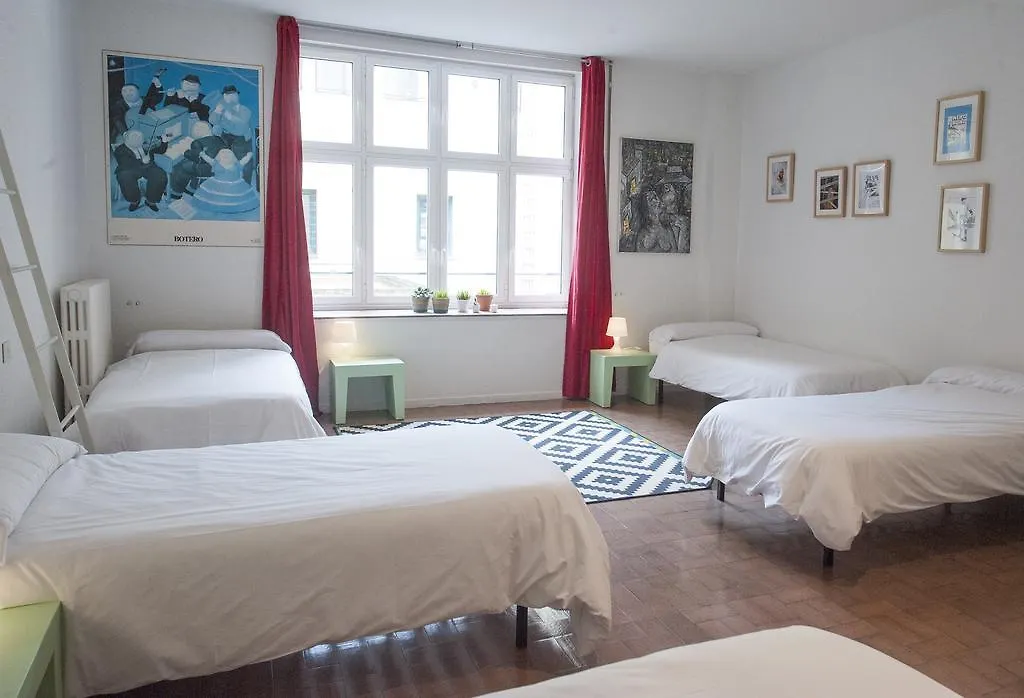A Room In The City Hostel San Sebastian